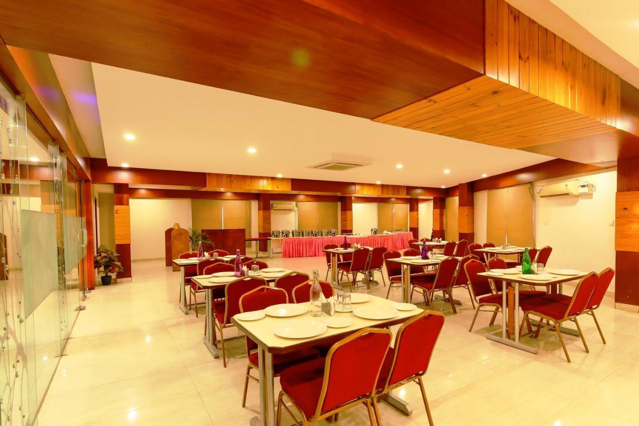 Icon Suites By Bhagini Bangalore Exteriör bild
