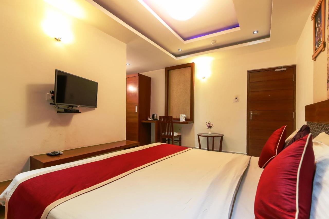 Icon Suites By Bhagini Bangalore Exteriör bild