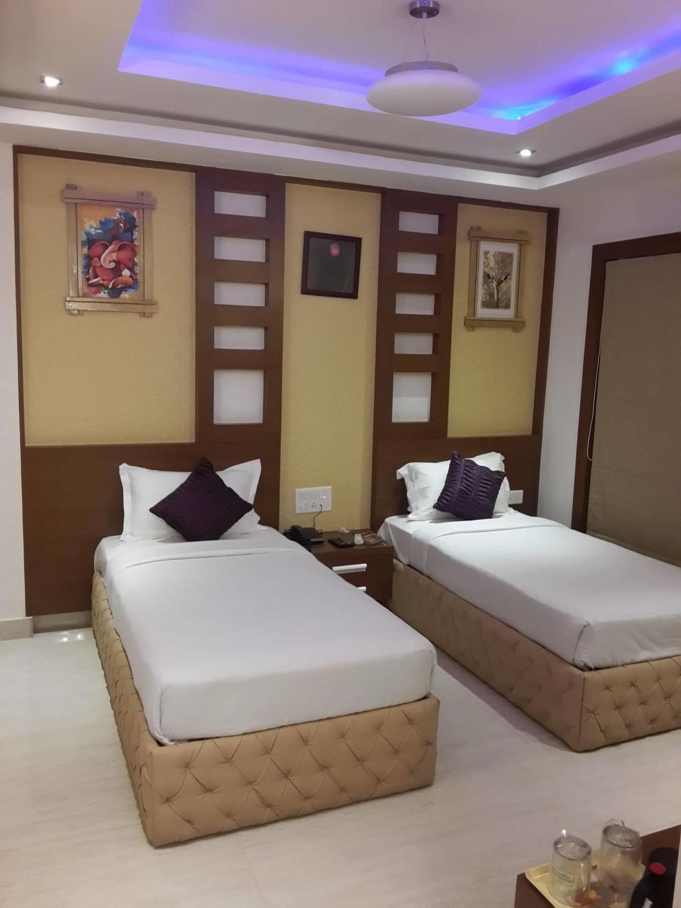 Icon Suites By Bhagini Bangalore Exteriör bild
